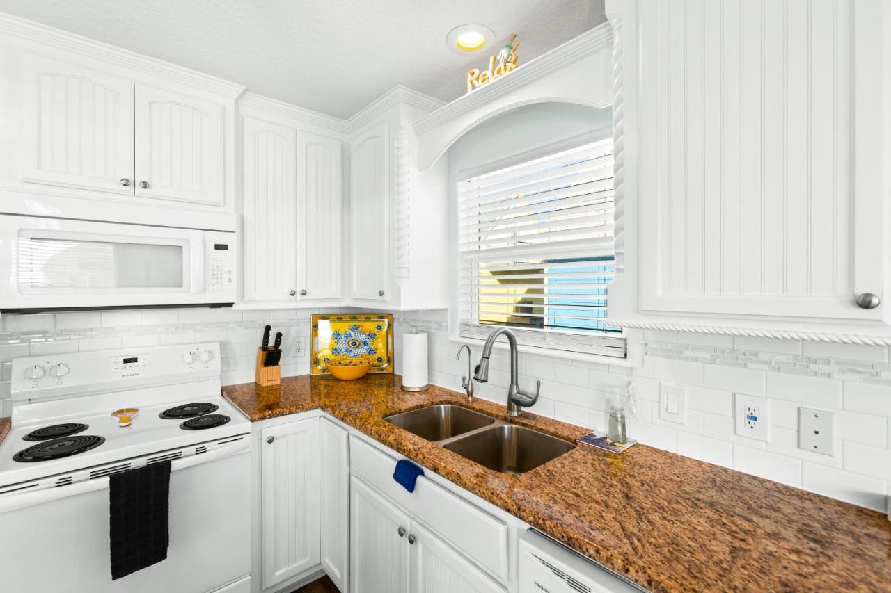 Walk To Beach, Sunset Bay Views, Pet Friendly - Sea Me Relaxin Surfside Beach Exterior photo